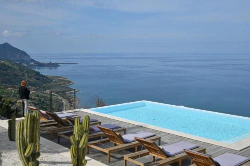 Villa Luna 8 by Massimo Villas