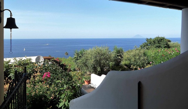 Villa Mariangela, sea view and garden