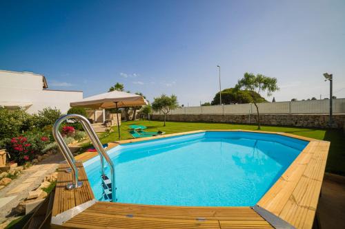 Villa Marzia With Garden And Near The Sea - Happy Rentals