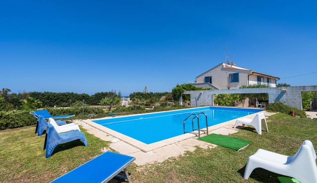 Villa 'Melus Maris' with Sea View, Pool, Garden, Terrace & Wi-Fi