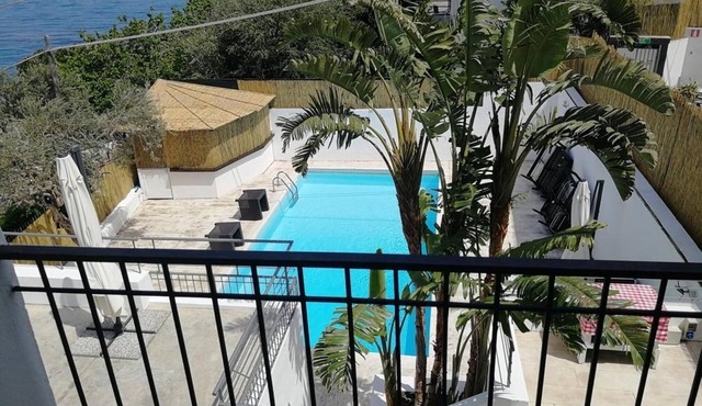 Villa "Mercadante" with Sea View, Pool, Wi-Fi, A/C & Terrace
