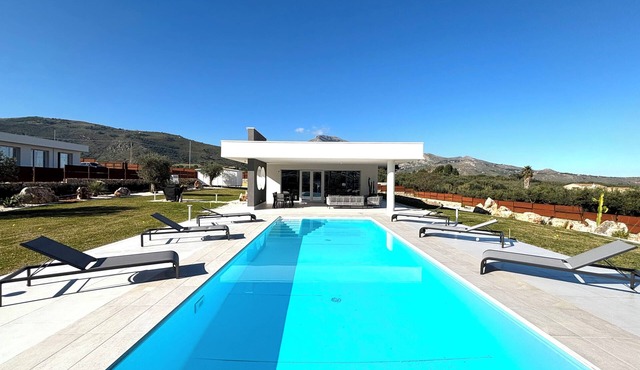 Villa Nanni, Contemporary, Pool and Garden