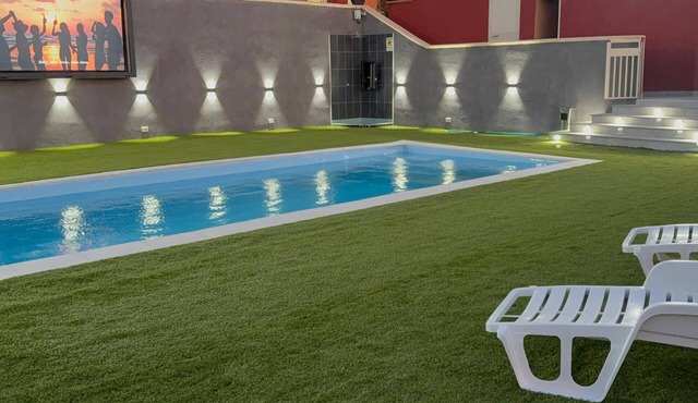 Villa "Nicolai - Piano Terra'" with Mountain View, Shared Garden and Pool