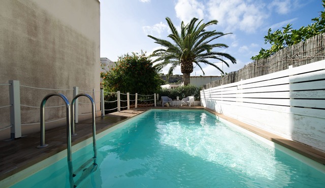 Villa Oasi, a Villa with private swimming pool