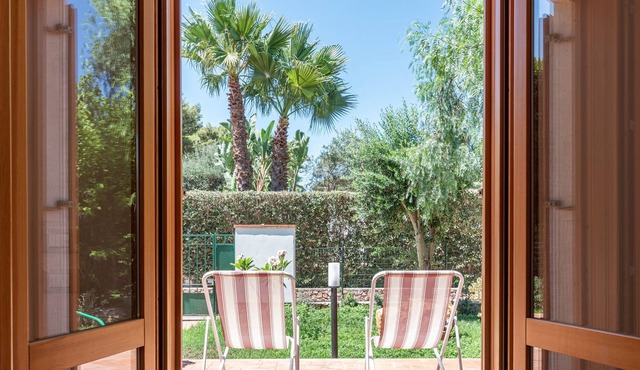 Villa Poldino con giardino by Wonderful Italy