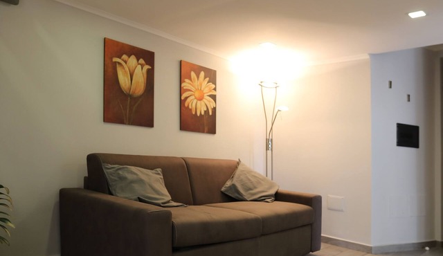 VILLA ROSA - Apartment n. 3 "VIOLA" (4 beds):