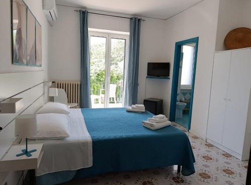 Villa Rosa Rooms