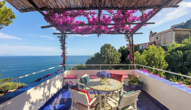VILLA SANTA CROCE. SEA-VIEW AND LEISURE FOR YOUR AMALFI COAST VACATION