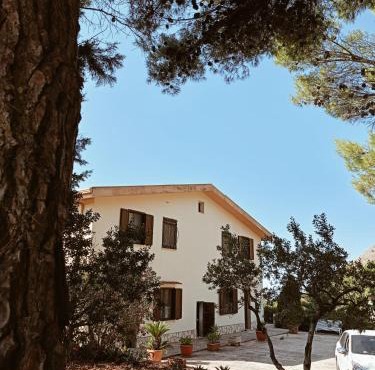 Villa Shanti a Romitello - "RUSTIC" & "ETHNIC" apartments