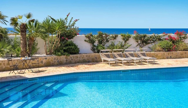 Villa Tiziana - Sicilian villa with pool