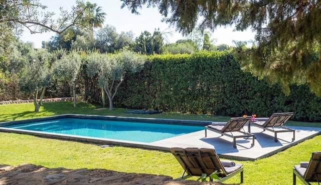 Villa Tremmilia - Four Bedroom Villa, Sleeps 8