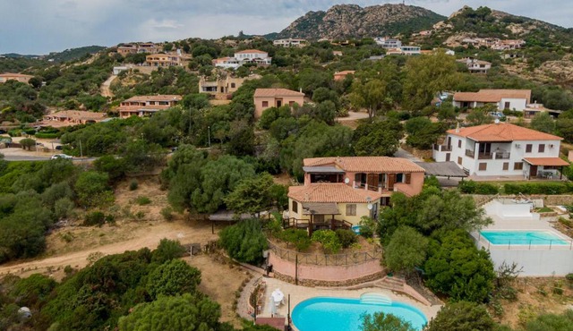 Villa Vì con piscina by Wonderful Italy