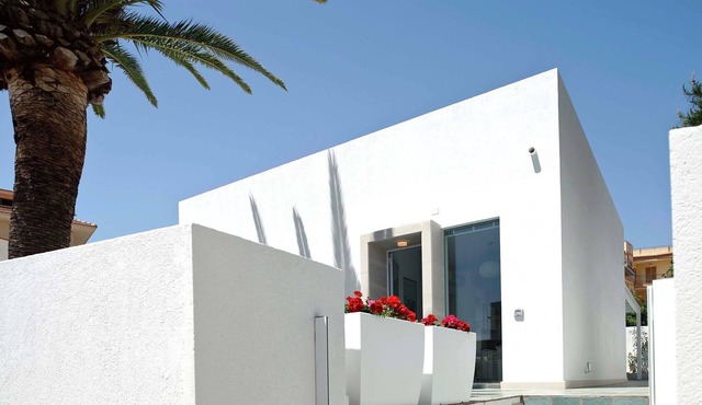 Villa with easy access on foot to the sandy beach of Marina di Modica, Sicily