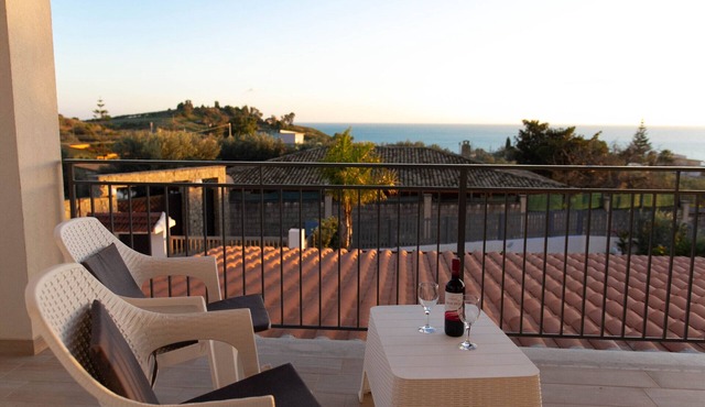 Villetta San Giorgio by Wonderful Italy - Galatea