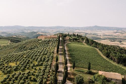 Wine Relais In Montecucco - ColleMassari Hospitality