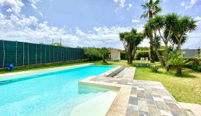 Wunderschöne Villa Oasi della Pace, mit privatem Pool, WLAN und Grillplatz by Interhome