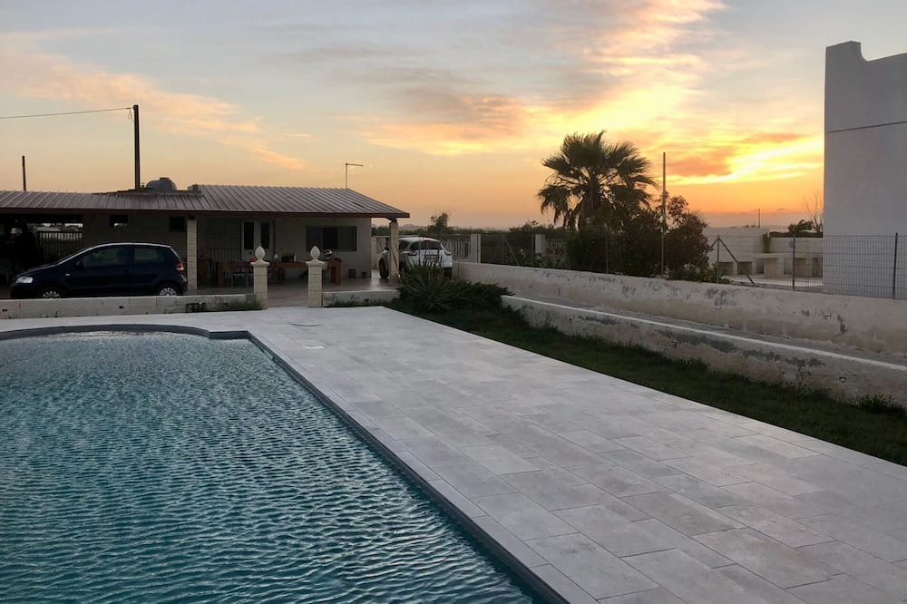 Granelli Villa | Villa "Santo Aurora" with Pool, Terrace & Wi-Fi