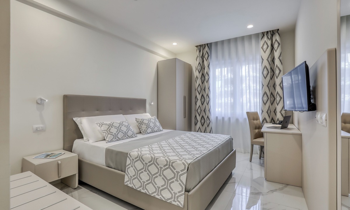 Rione Alto Hotel | Vomero High Hotel