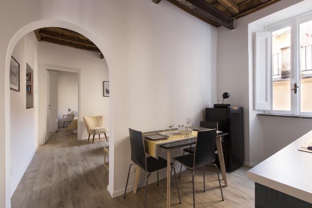 Rione VIII Sant'Eustachio Apartment | Cozy apartment in via degli Spagnoli - FromHometoRome