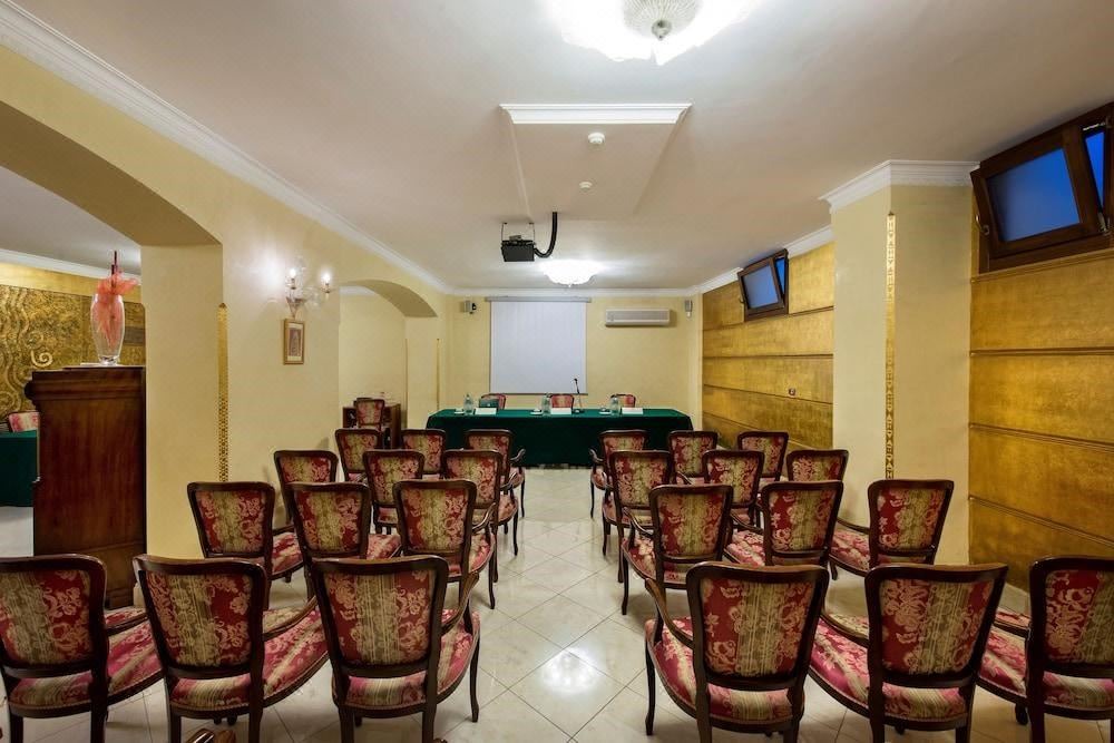 Photo of Livingroom in Alcamo Historic Center