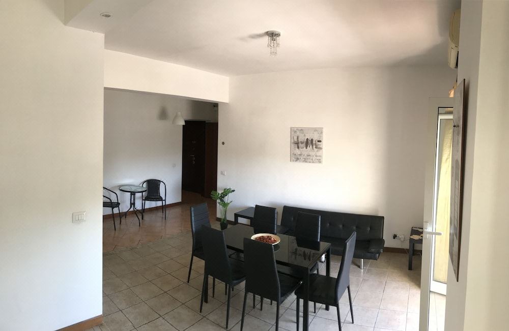 Photo of Livingroom in Prenestino-Labicano