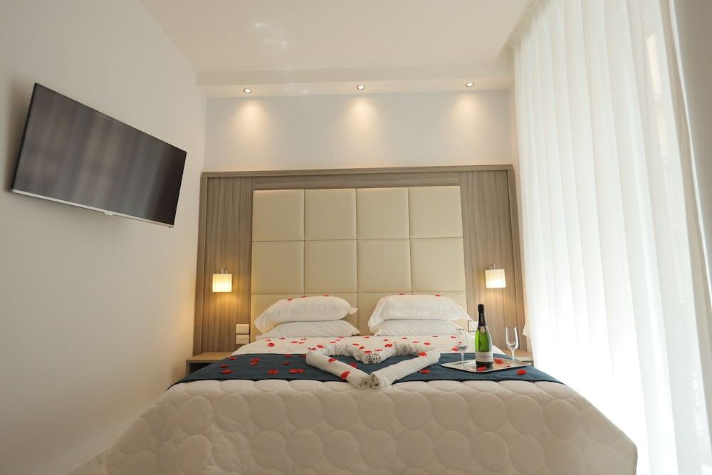 Photo of Bedroom in Naples City Centre