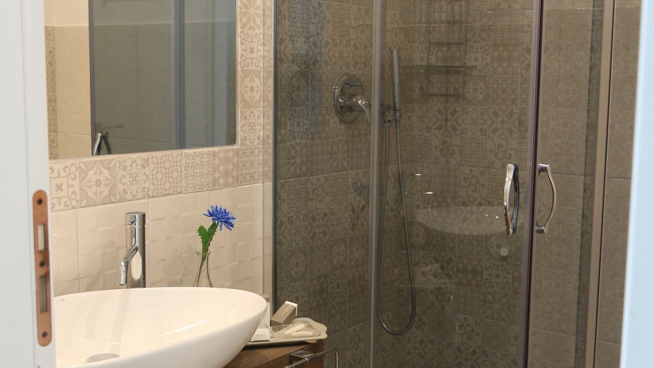 Photo of Bathroom in Catania City Centre
