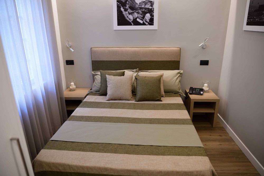 Photo of Bedroom in Chiaia