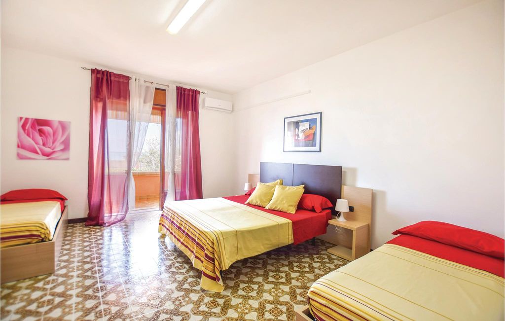 Photo of Bedroom in Tortora Marina