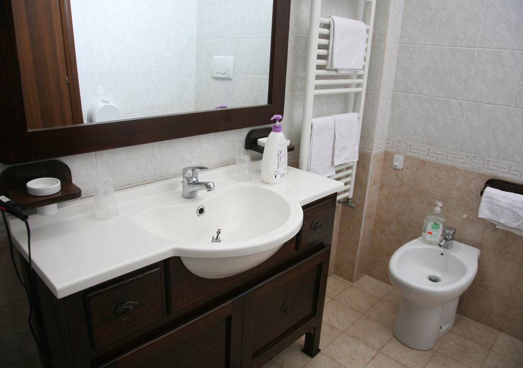Photo of Bathroom in Oria