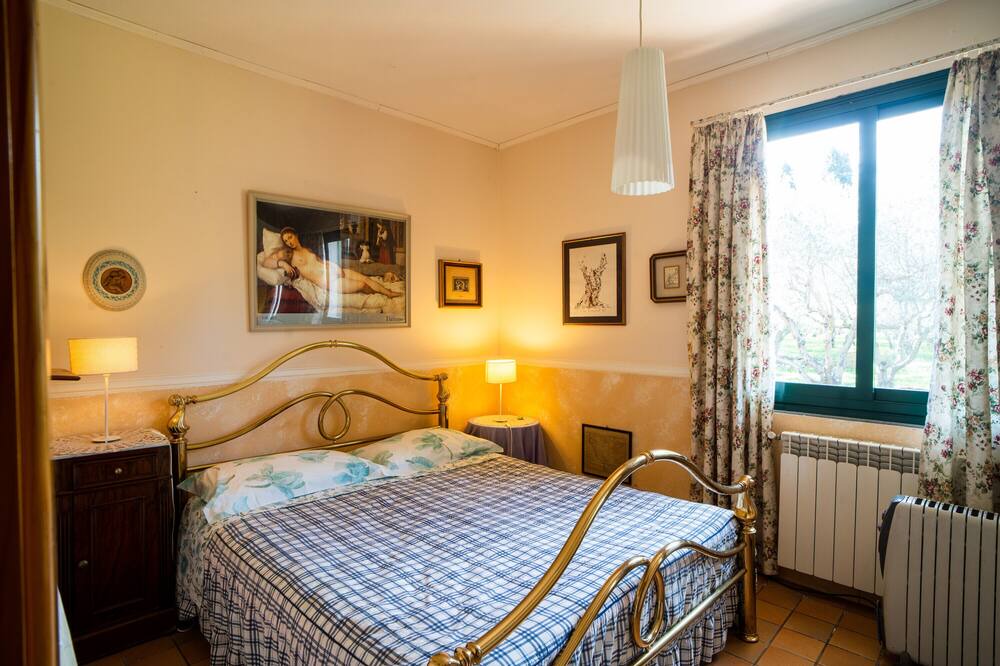 Photo of Bedroom in Piedimonte Etneo