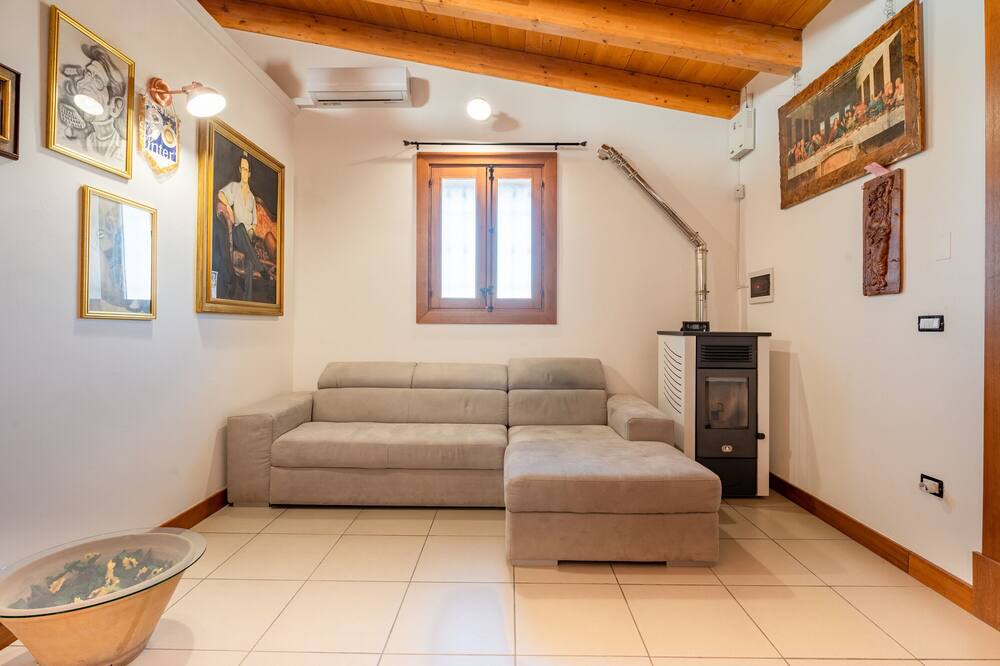 Photo of Livingroom in Sava