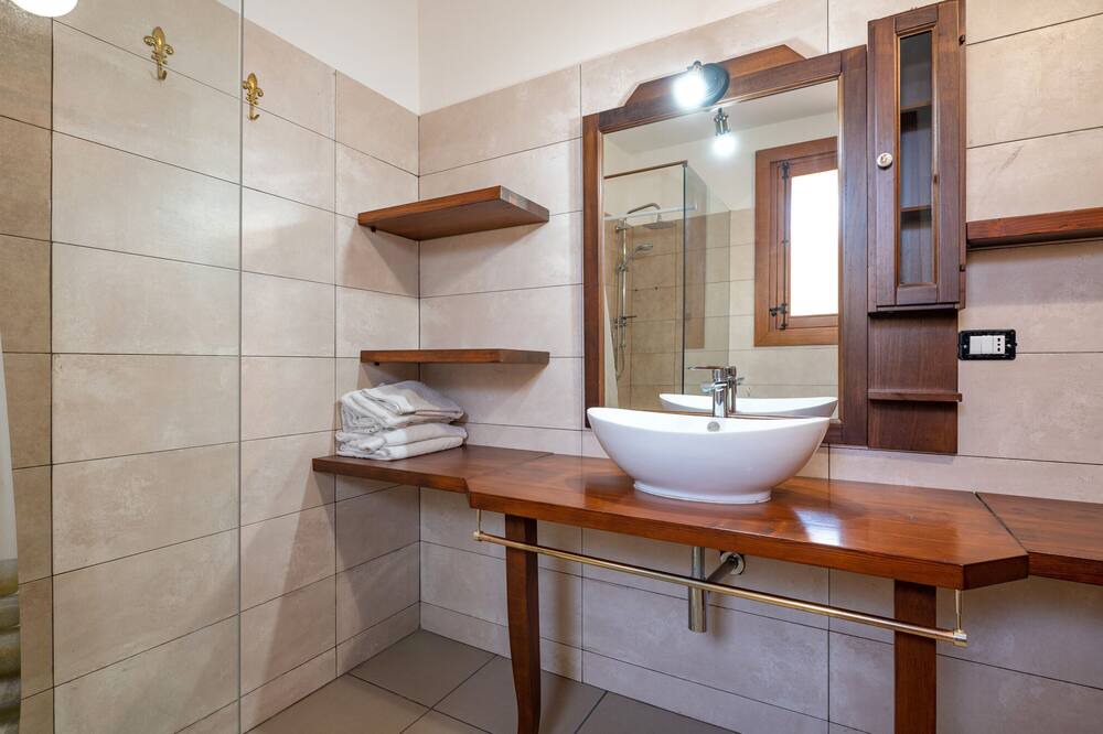 Photo of Bathroom in Sava