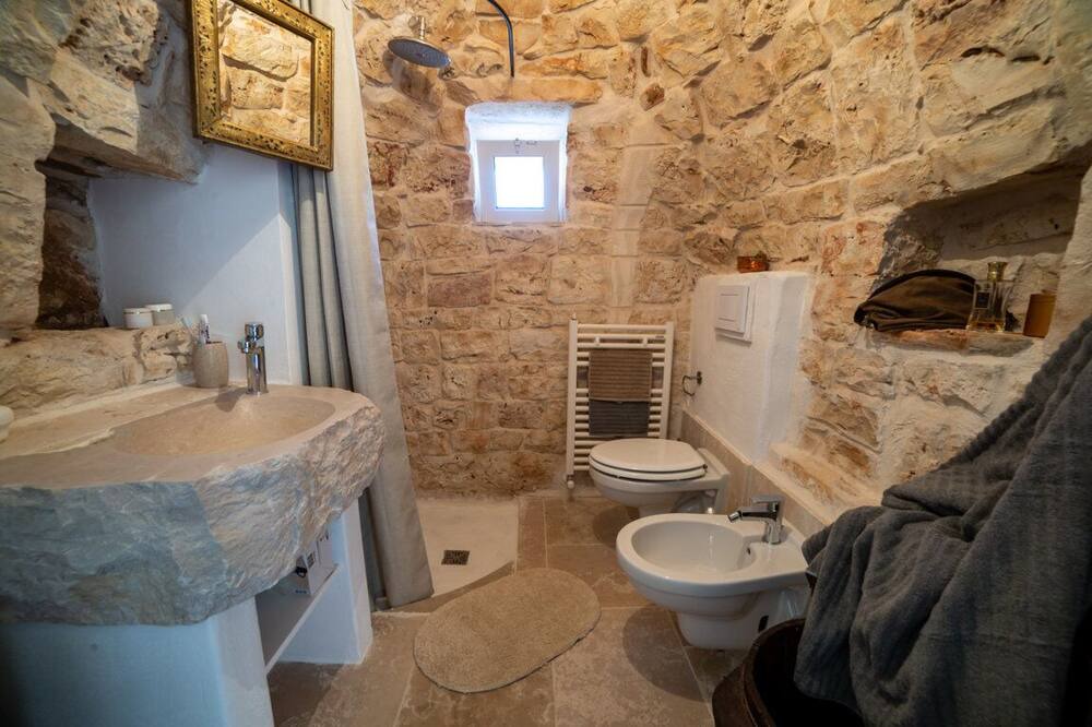 Photo of Bathroom in San Michele Salentino