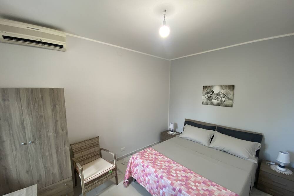 Photo of Bedroom in Acireale
