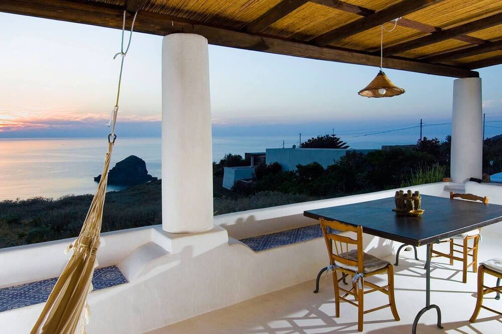 Photo of Patio Balcony in Pollara