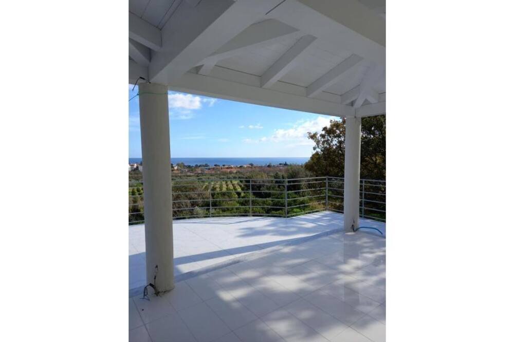 Photo of Patio Balcony in Calalunga-Pietragrande