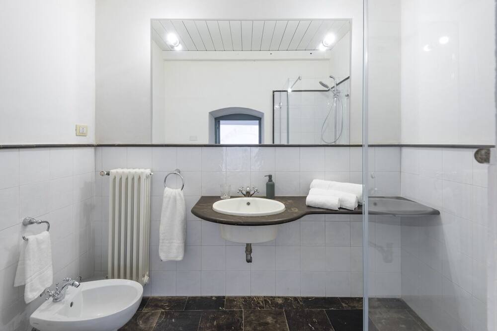 Photo of Bathroom in Ragusa