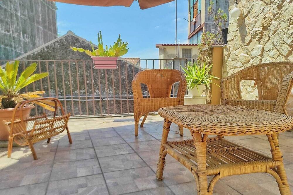 Photo of Patio Balcony in Aci Sant'Antonio