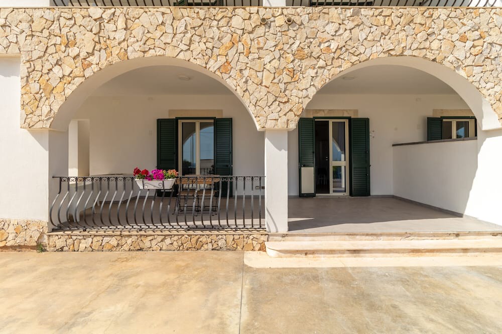 Photo of Patio Balcony in Cava dʼAliga