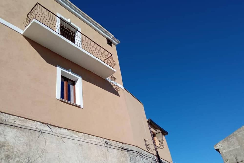 Photo of Outdoor in Strongoli