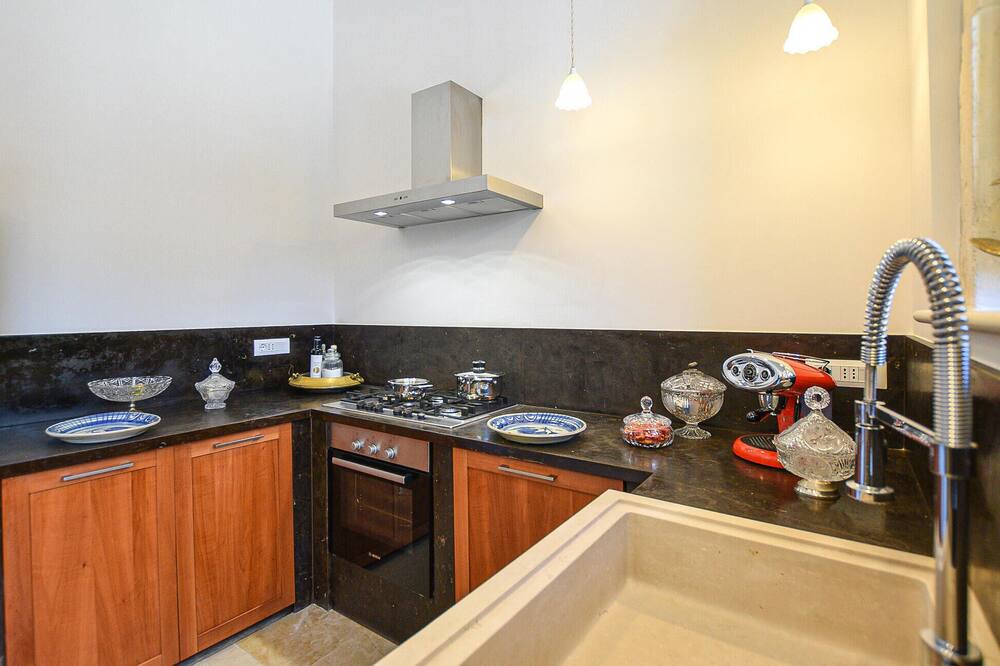 Photo of Kitchen in Palazzolo Acreide Historic Centre