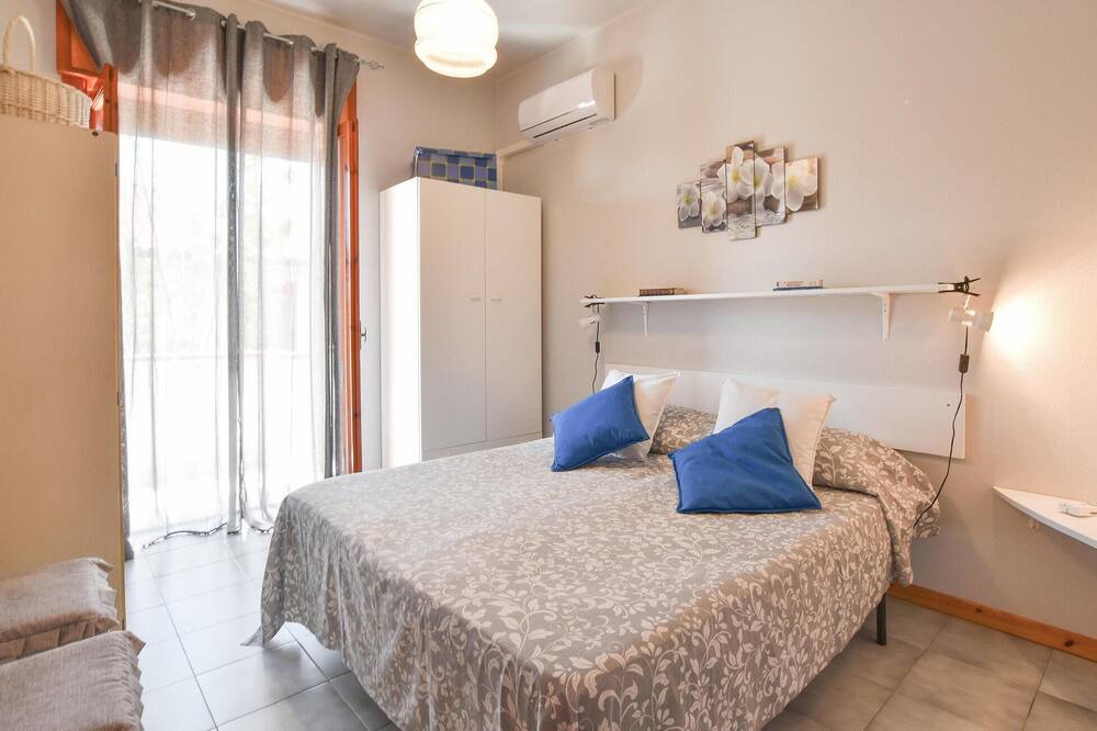 Photo of Bedroom in Torre Archirafi