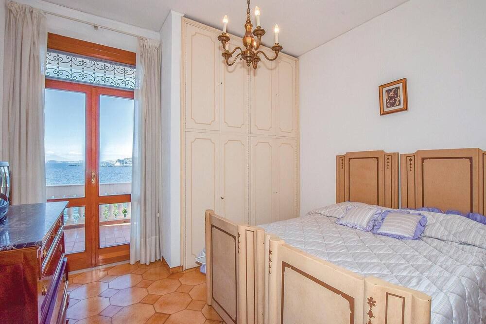Photo of Bedroom in Lacco Ameno