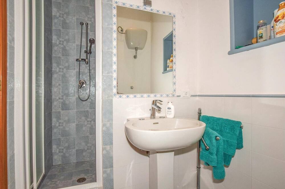 Photo of Bathroom in Lacco Ameno