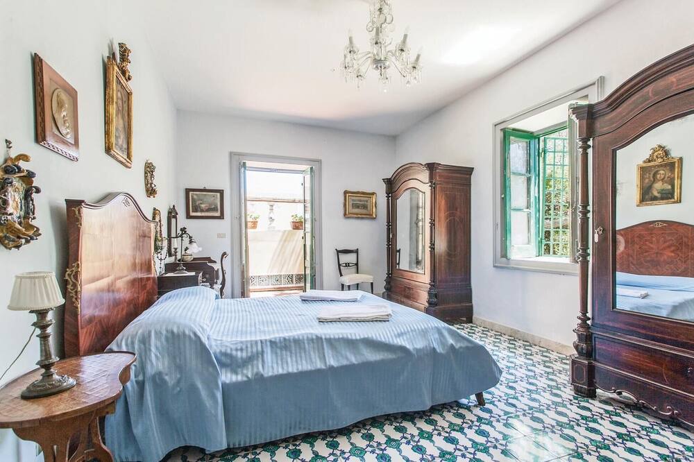 Photo of Bedroom in Venetico