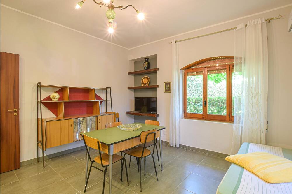 Photo of Bedroom in Guardavalle Marina