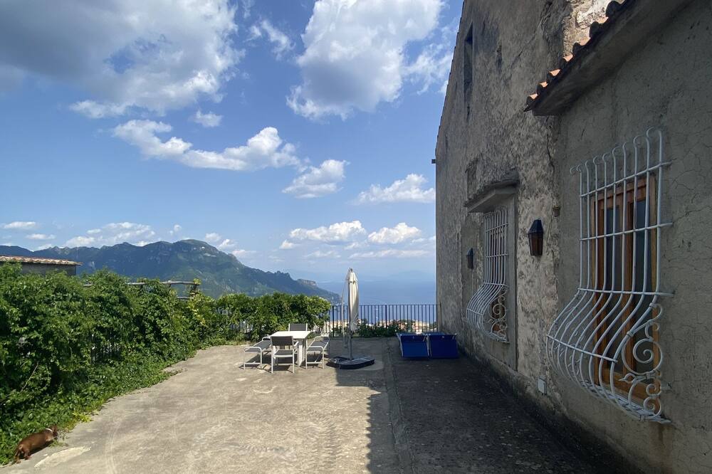 Photo of Outdoor in Scala