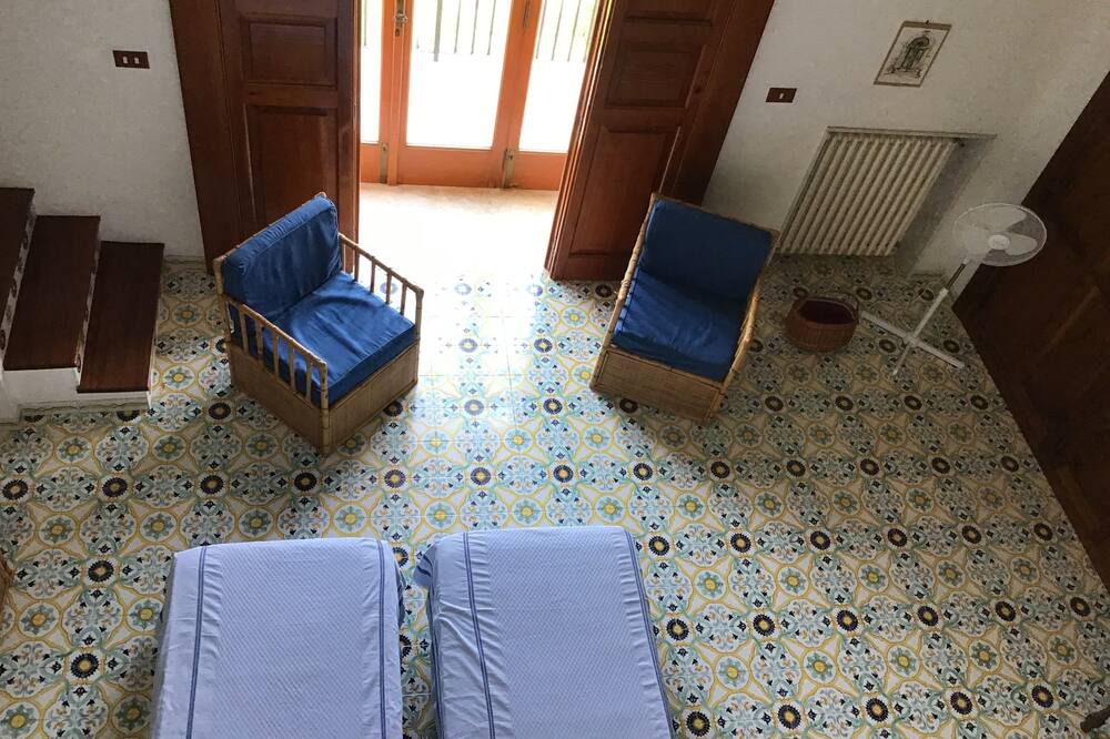 Photo of Livingroom in Scala