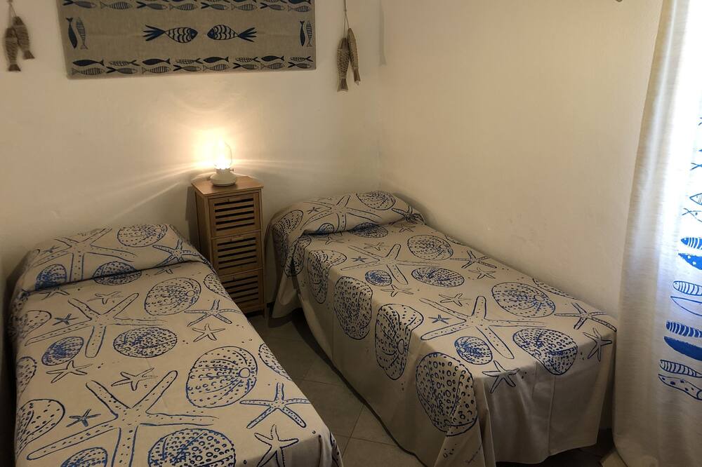 Photo of Bedroom in Linosa